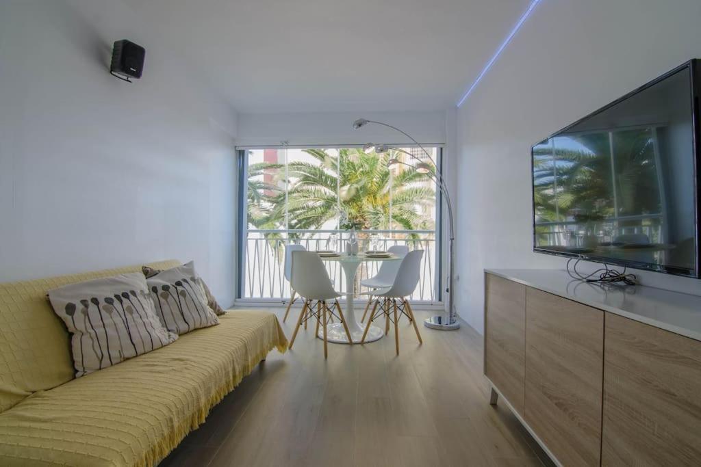 Precioso Apartamento Junto Al Mar 푸에블라 데 파르날스 외부 사진