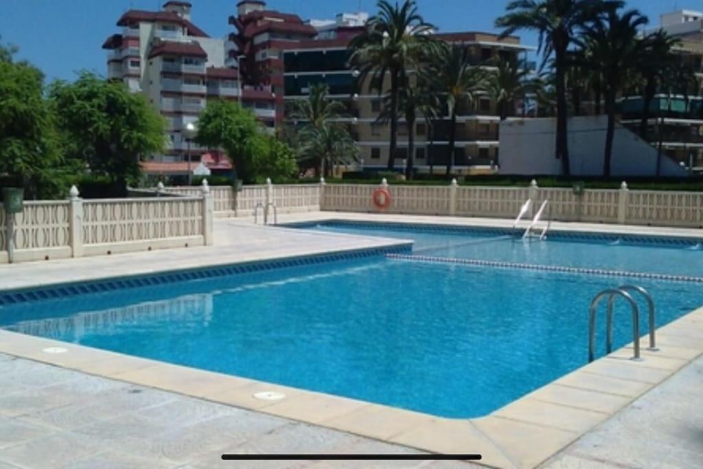 Precioso Apartamento Junto Al Mar 푸에블라 데 파르날스 외부 사진